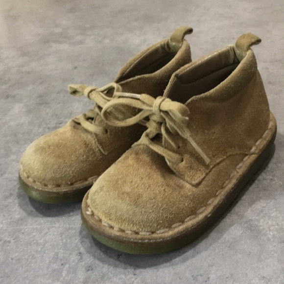 gap desert boots